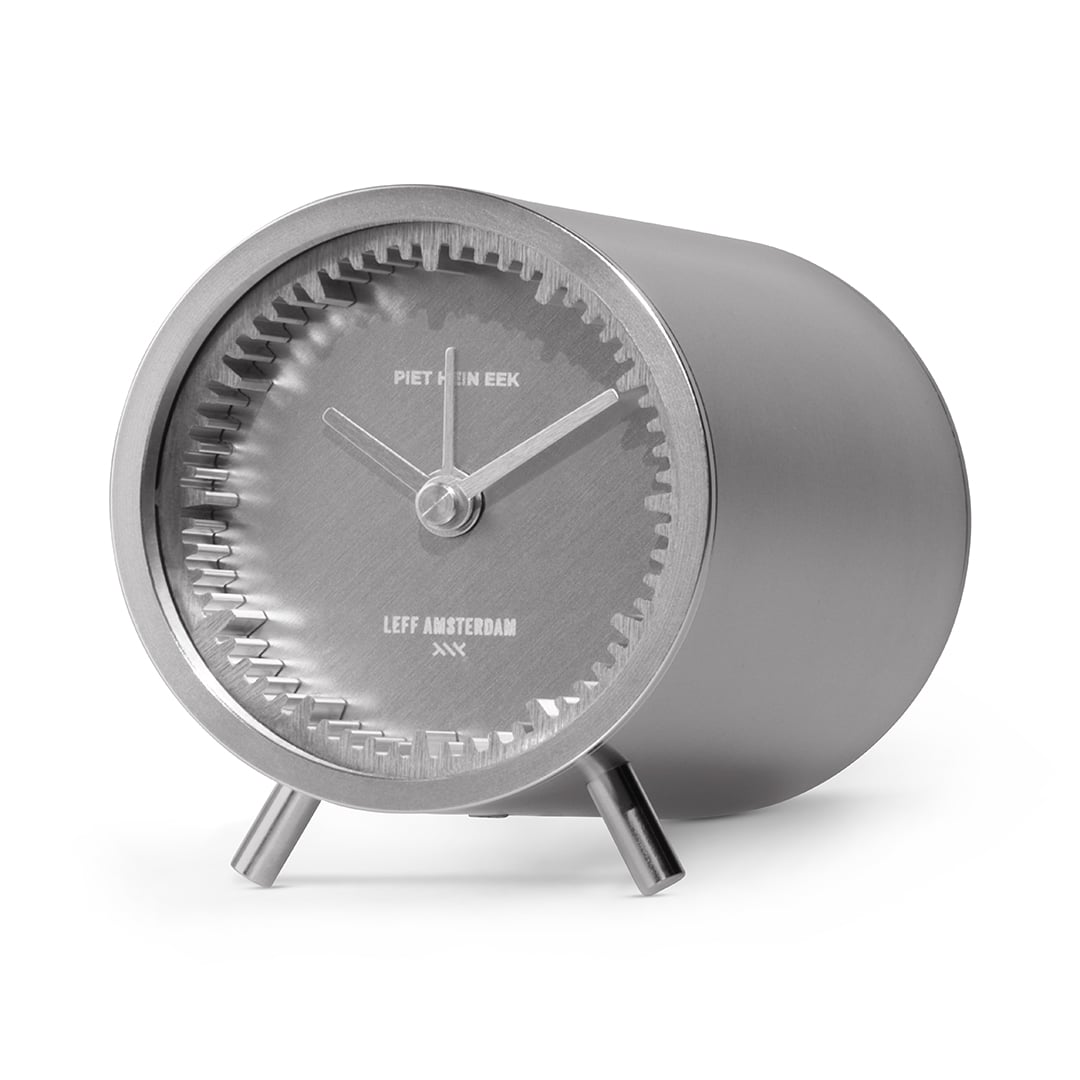 Analoge design wekker Tube – ontwerp Piet Hein Eek