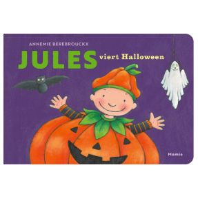 Jules viert Halloween