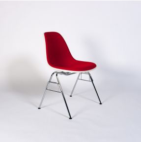 Eetkamerstoel - Vitra DSS plastic side chair rood witte schaal