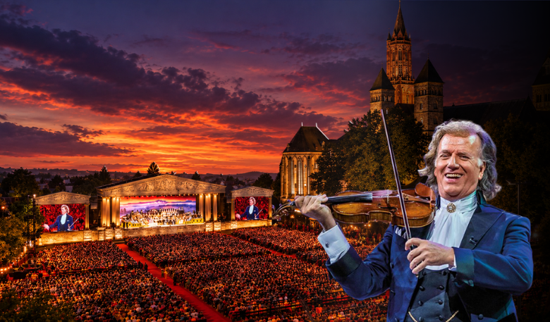 Terrasarrangement met overnachting & 3-gangendiner bij De Groote Sociëteit aan het Vrijthof tijdens het André Rieu-concert